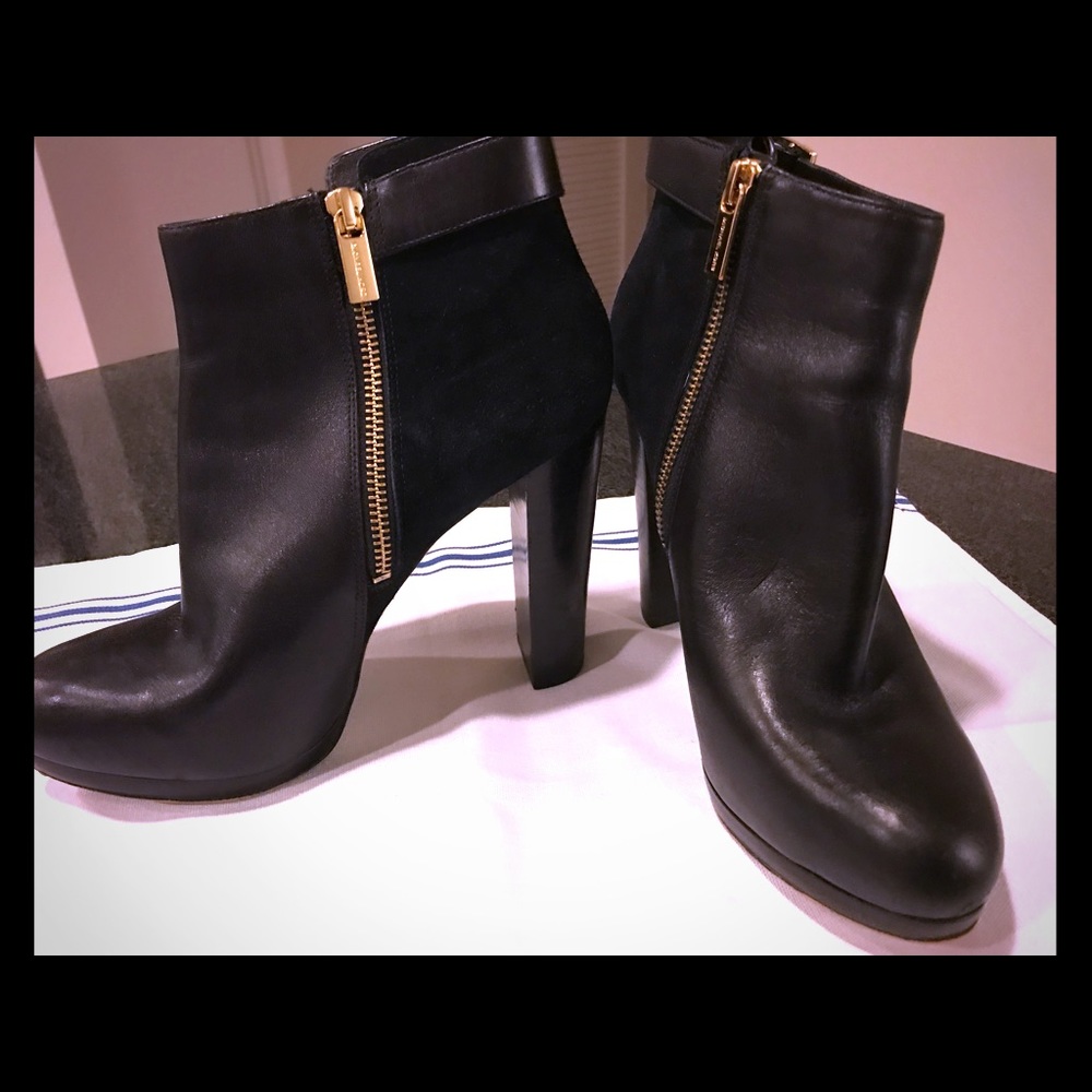 Michael Kors Black platform boot